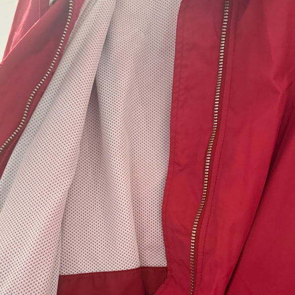 Women's Red Rain/Wind Jacket - Picture 5 of 6